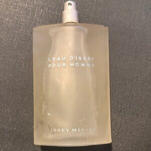 Issey Miyake L'Eau d'Issey Pour Homme Frosted Bottle